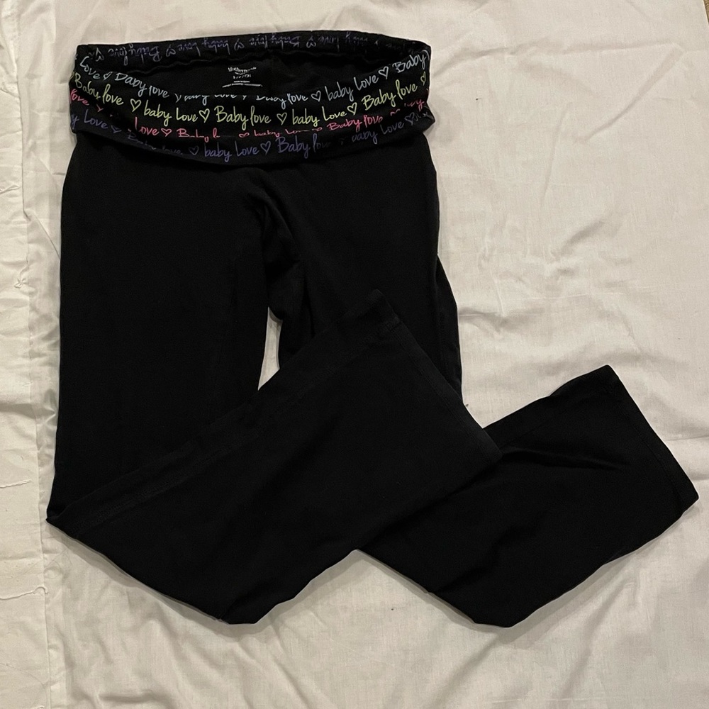 Motherhood Maternity yoga pants!